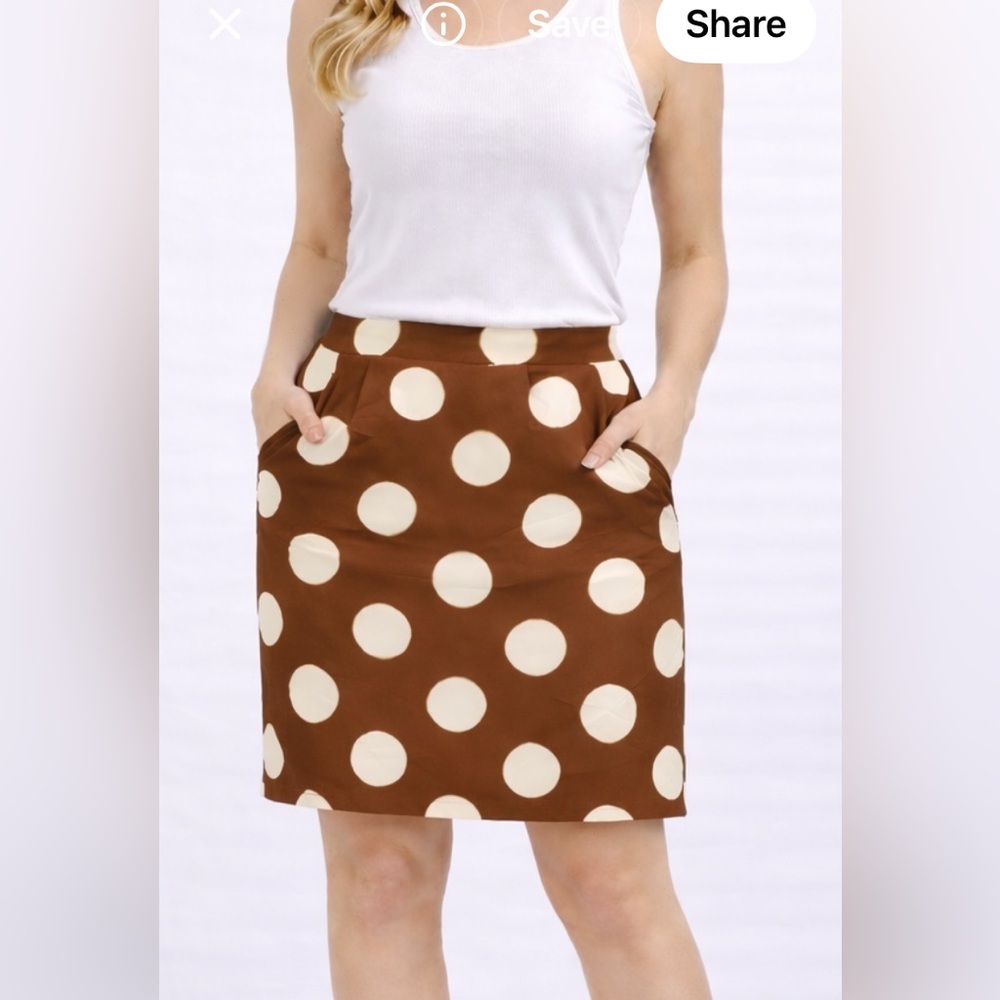 🔥Banana republic polkadot brown/cream silk skirt size 2 .